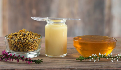 3 bee products and their benefits 蜂蜜 蜂皇浆 豆制品 富含植物性雌激素
